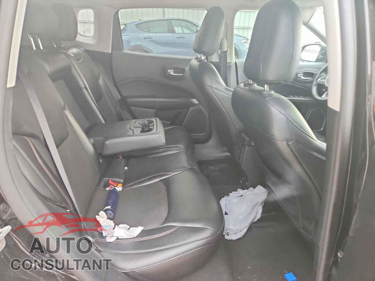 JEEP COMPASS 2017 - 3C4NJCBB5HT632543