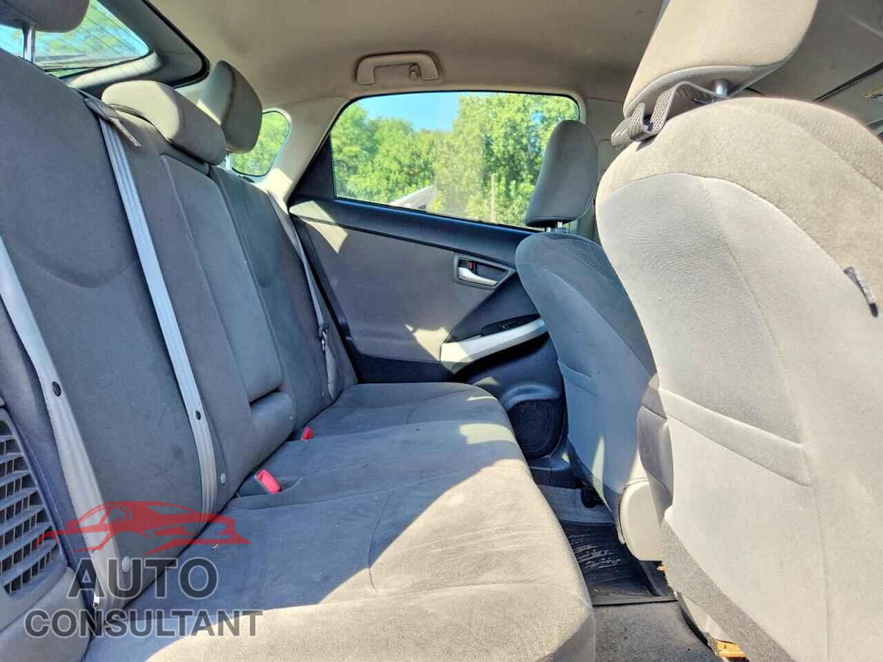 TOYOTA PRIUS 2014 - JTDKN3DU4E0368326