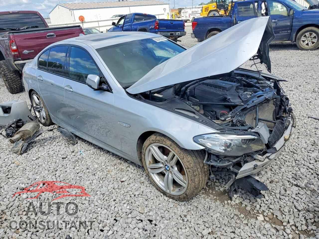 BMW 5 SERIES 2015 - WBA5B3C5XFD547736