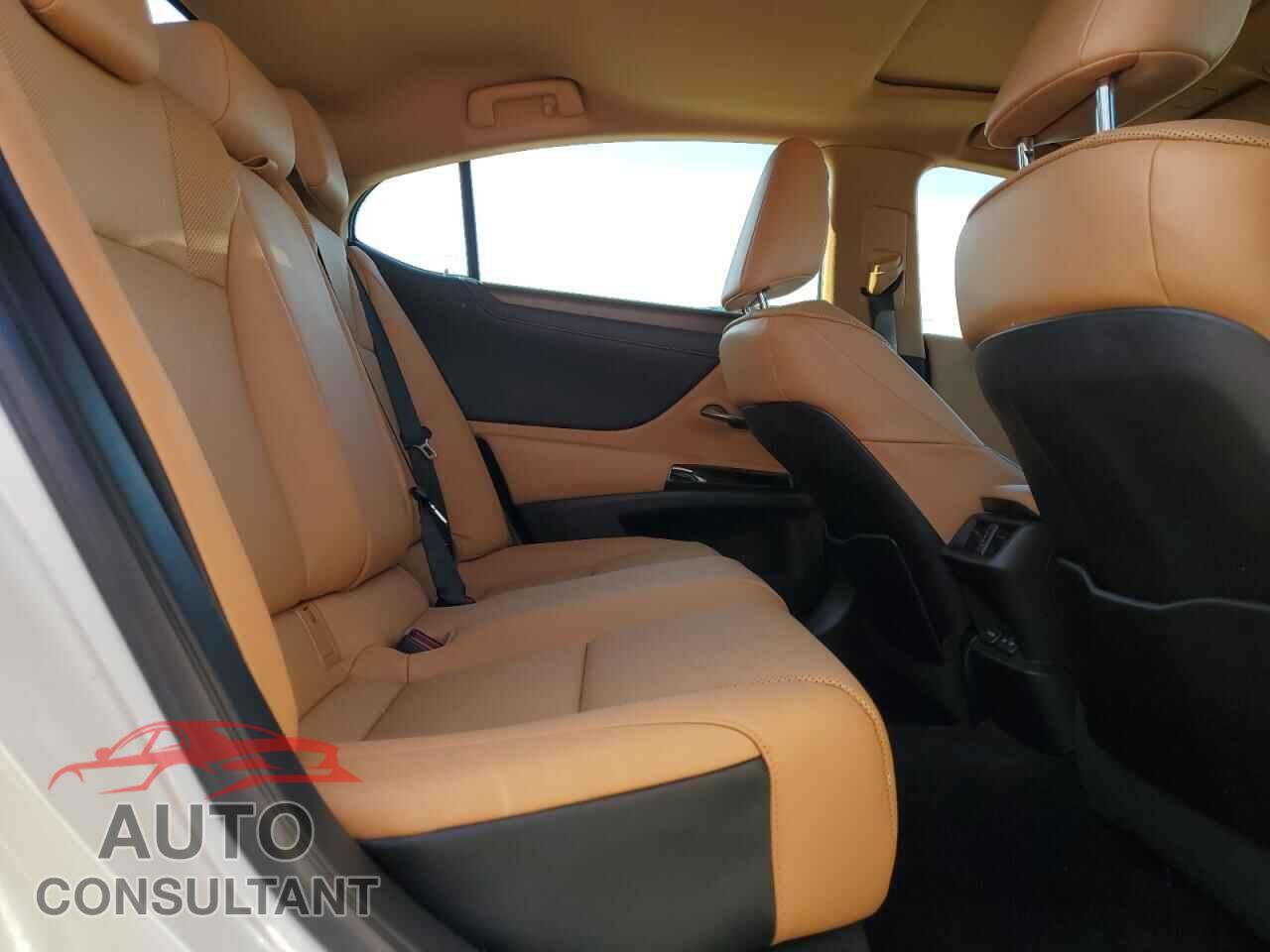 LEXUS ES350 2022 - 58ADZ1B11NU135978
