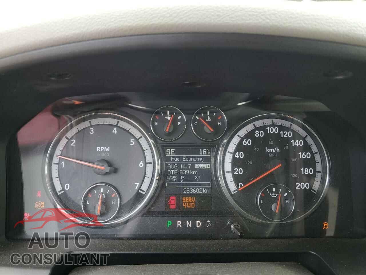 DODGE RAM 1500 2012 - 1C6RD7LT3CS256434