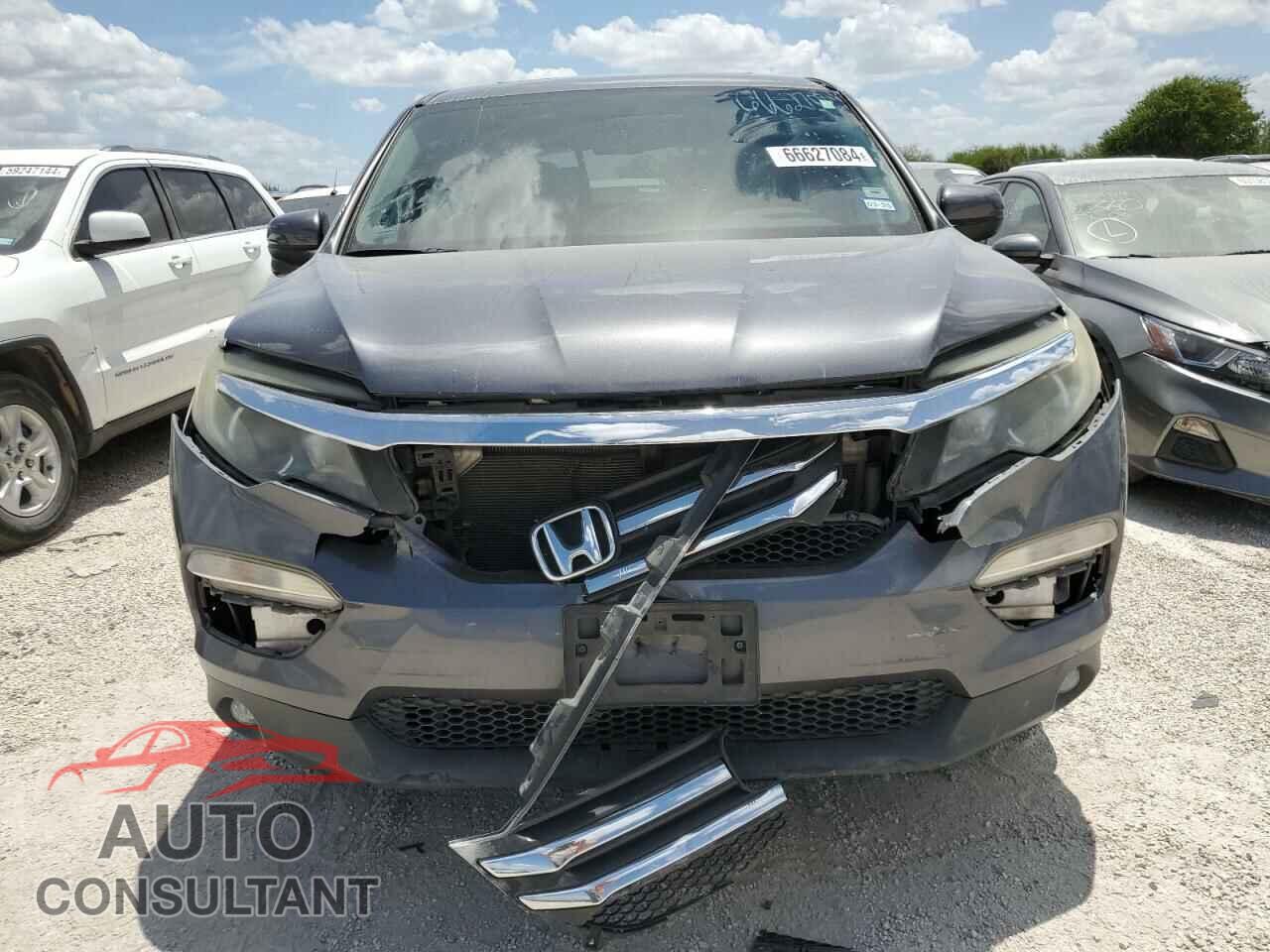 HONDA PILOT 2017 - 5FNYF5H50HB005680
