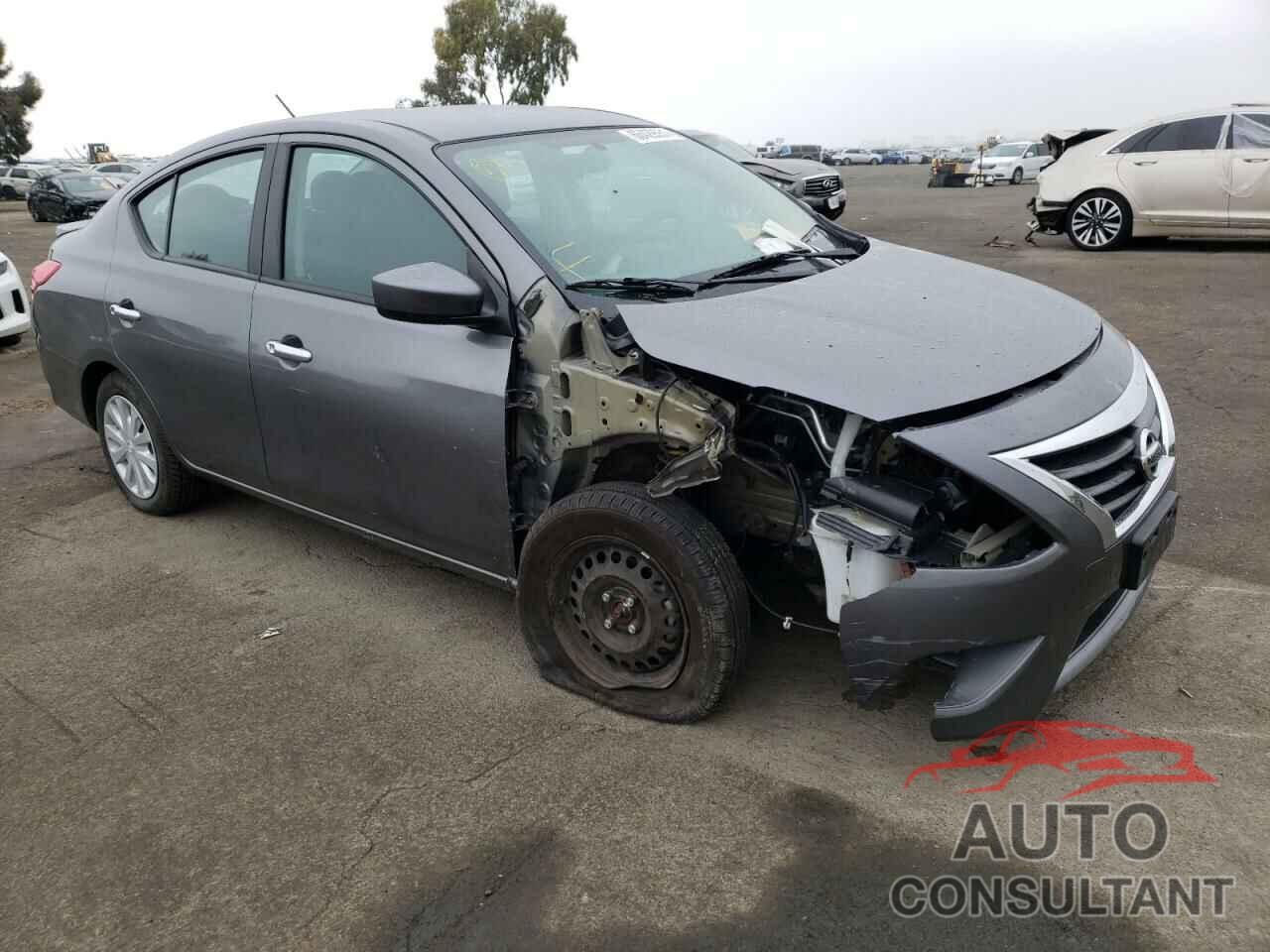 NISSAN VERSA 2019 - 3N1CN7AP1KL802116