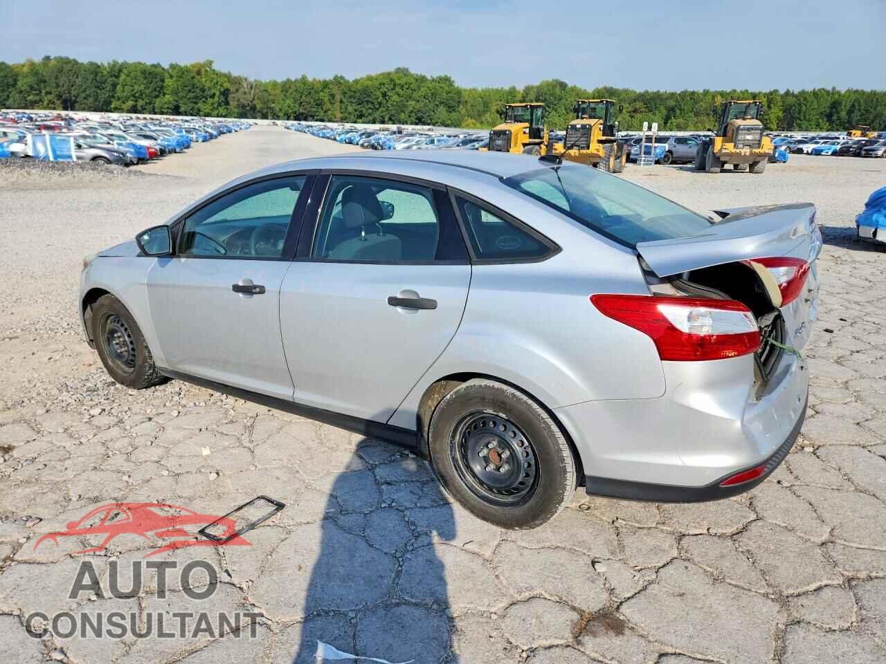 FORD FOCUS 2013 - 1FADP3E28DL167693