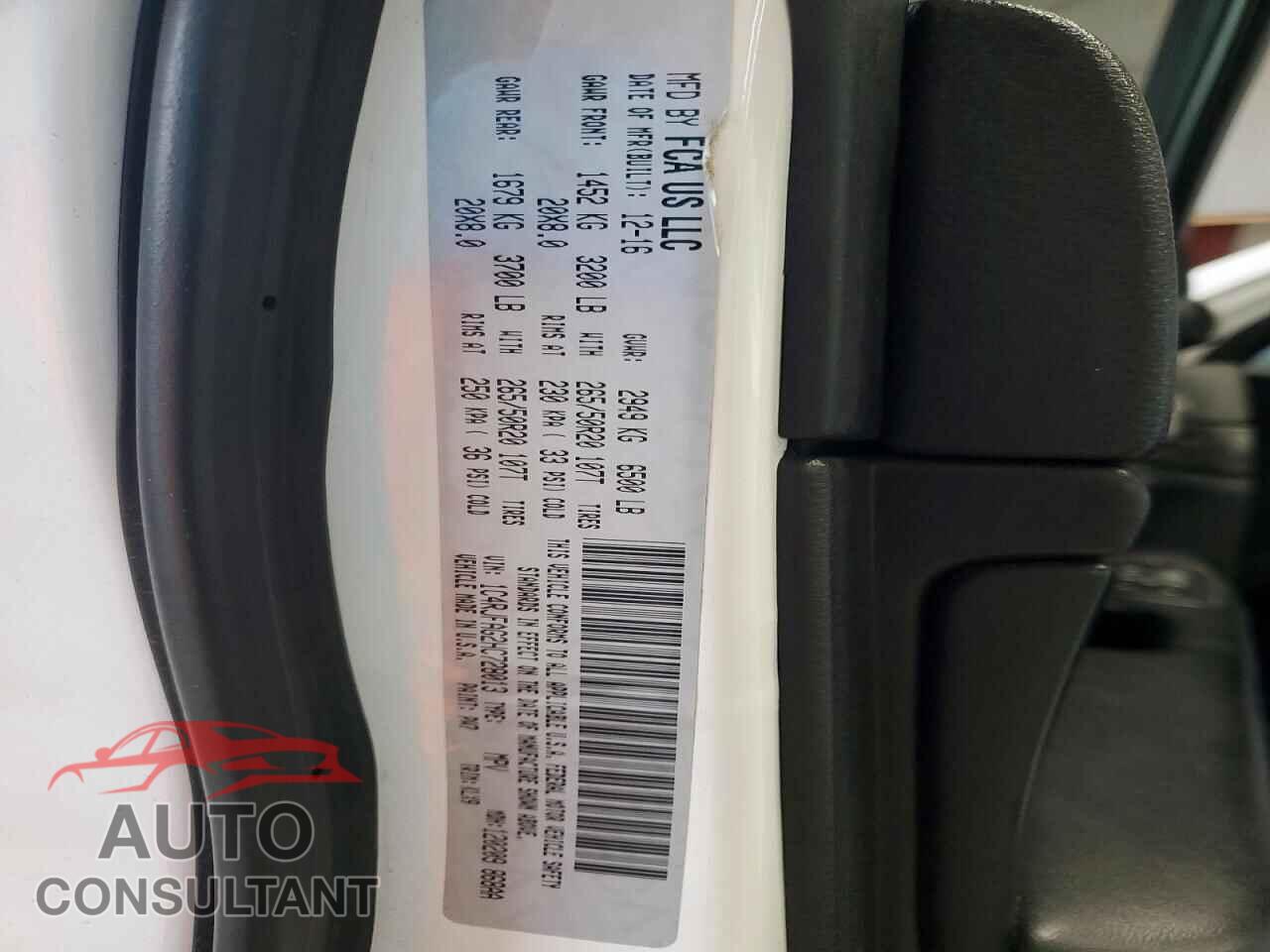 JEEP CHEROKEE 2017 - 1C4RJFAG2HC728013