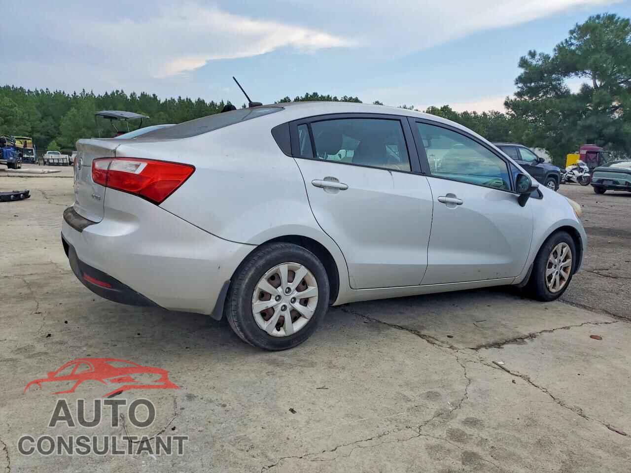 KIA RIO 2012 - KNADN4A3XC6077346