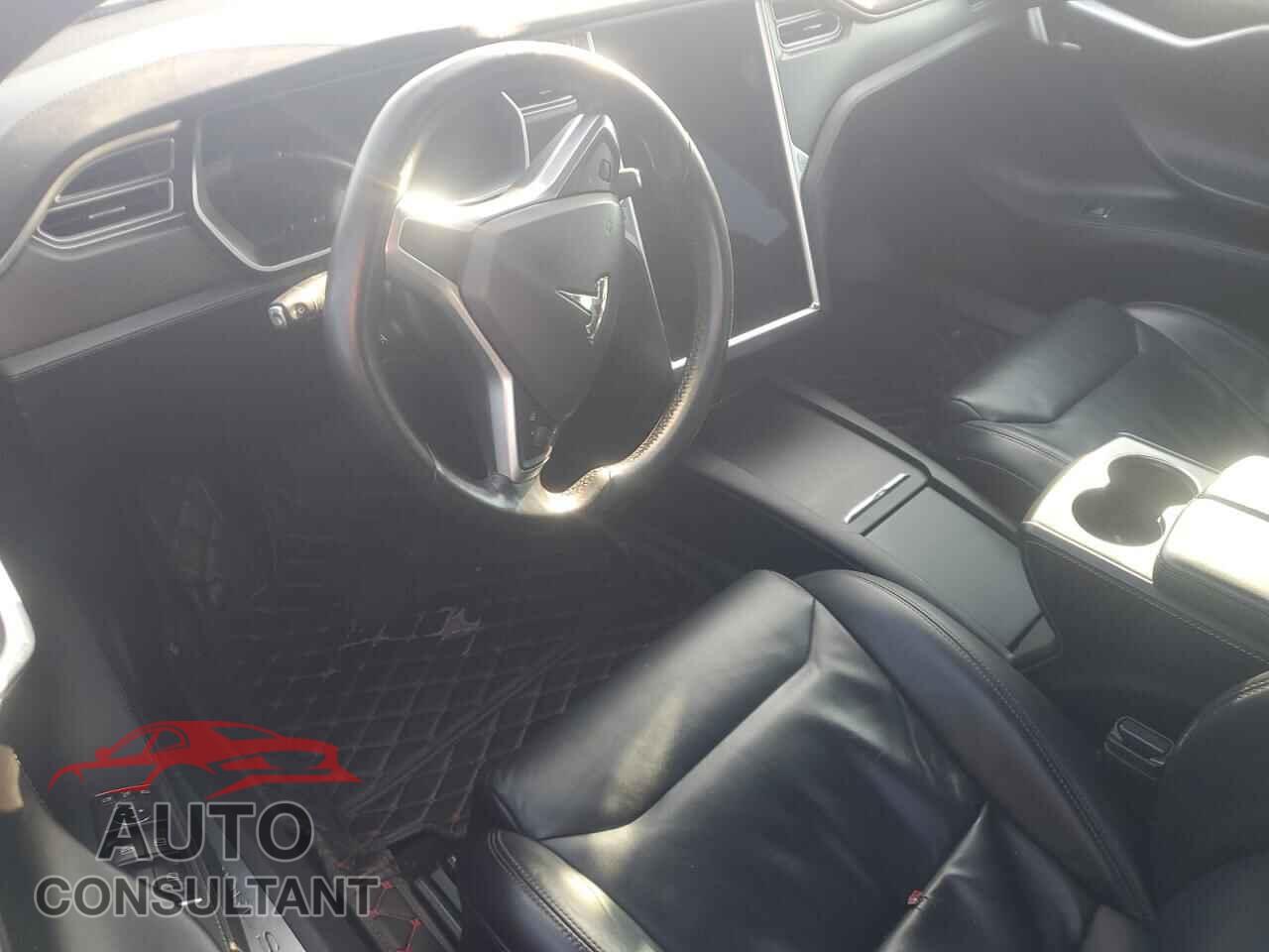 TESLA MODEL S 2017 - 5YJSA1E22HF193187