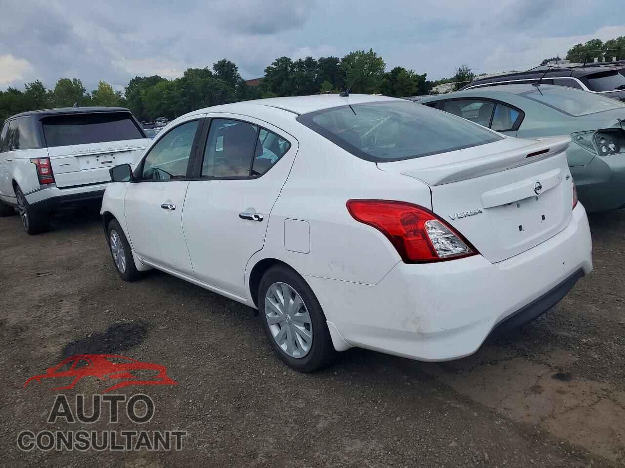 NISSAN VERSA 2019 - 3N1CN7AP3KL879084