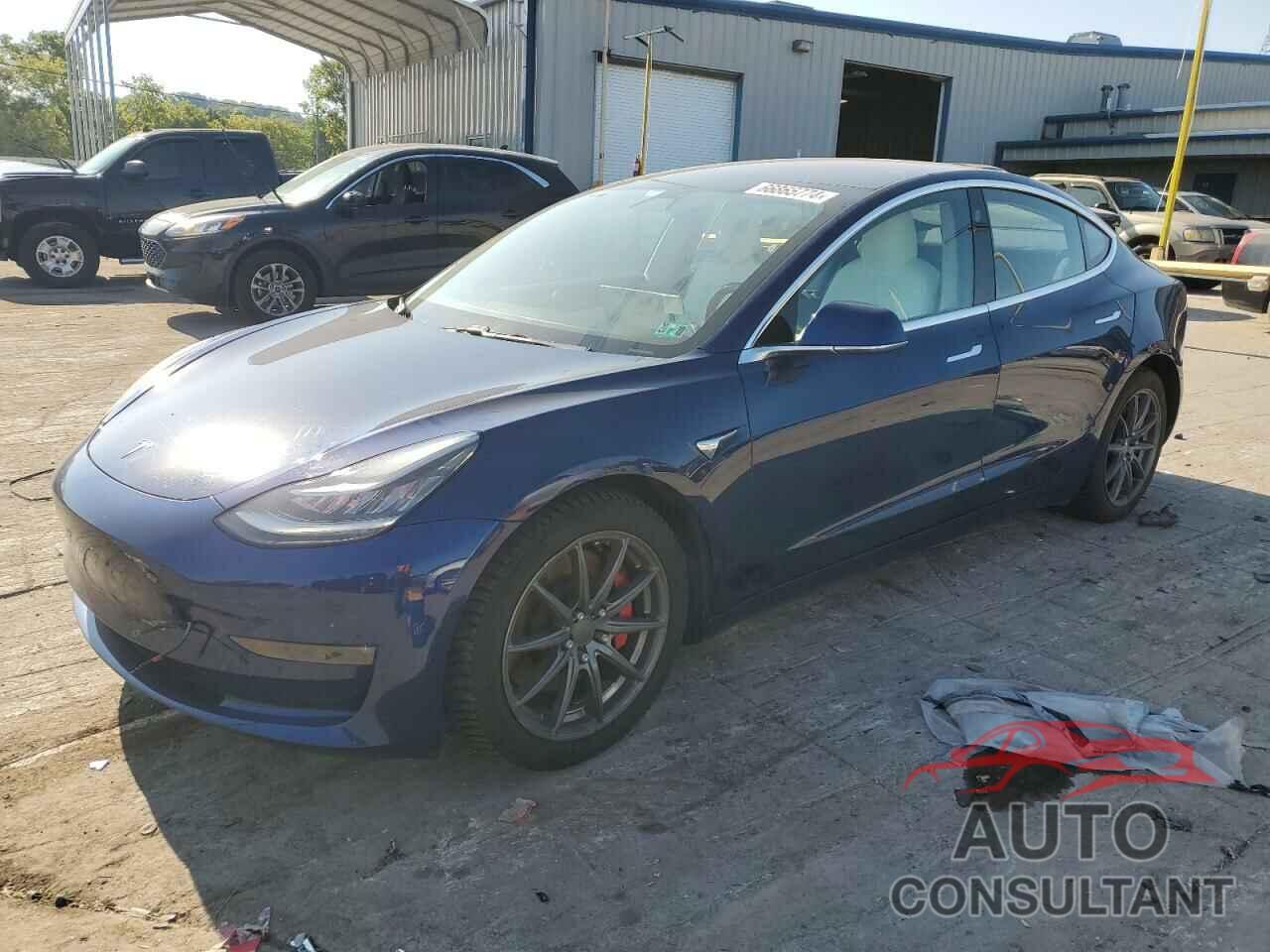 TESLA MODEL 3 2018 - 5YJ3E1EBXJF055699