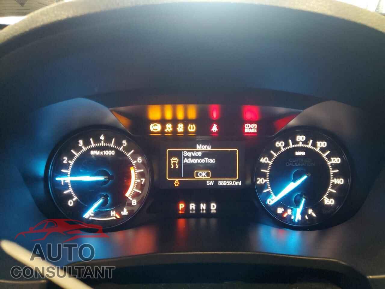 FORD EXPLORER 2018 - 1FM5K8AR2JGC76244