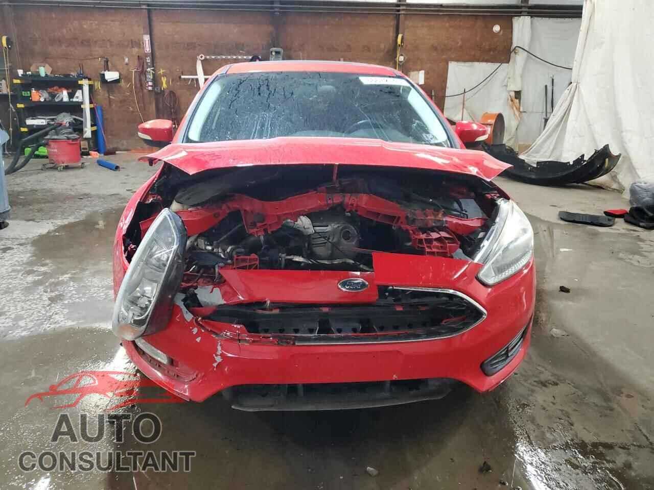 FORD FOCUS 2015 - 1FADP3FE5FL200211