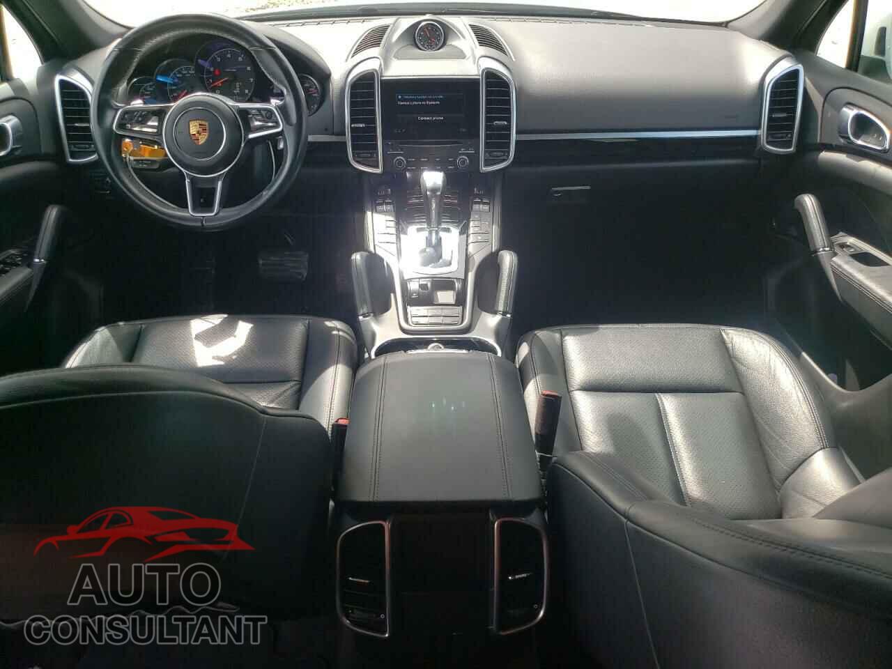 PORSCHE CAYENNE 2018 - WP1AA2A2XJKA06101