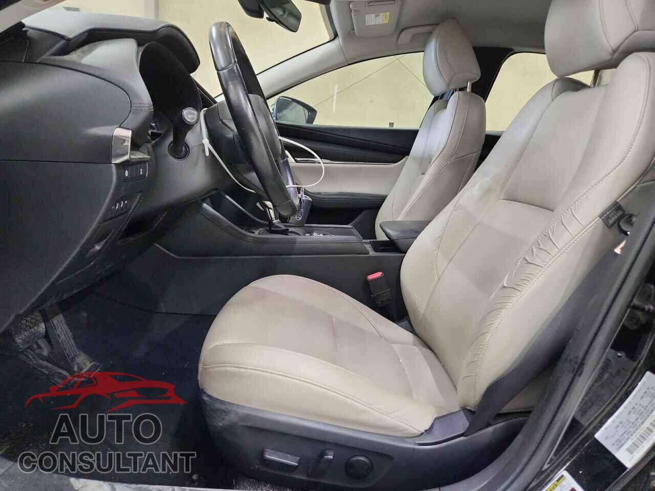 MAZDA 3 2019 - JM1BPBDM0K1114896