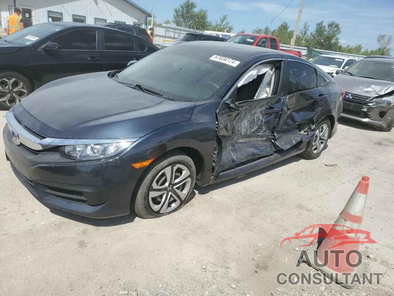 HONDA CIVIC 2018 - 2HGFC2F57JH590339
