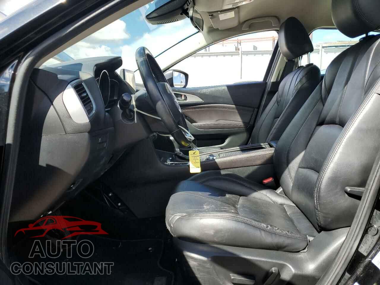 MAZDA 3 2017 - 3MZBN1V72HM112665