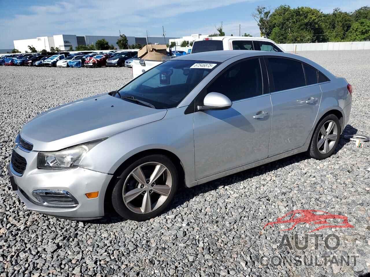 CHEVROLET CRUZE 2015 - 1G1PE5SB3F7185004