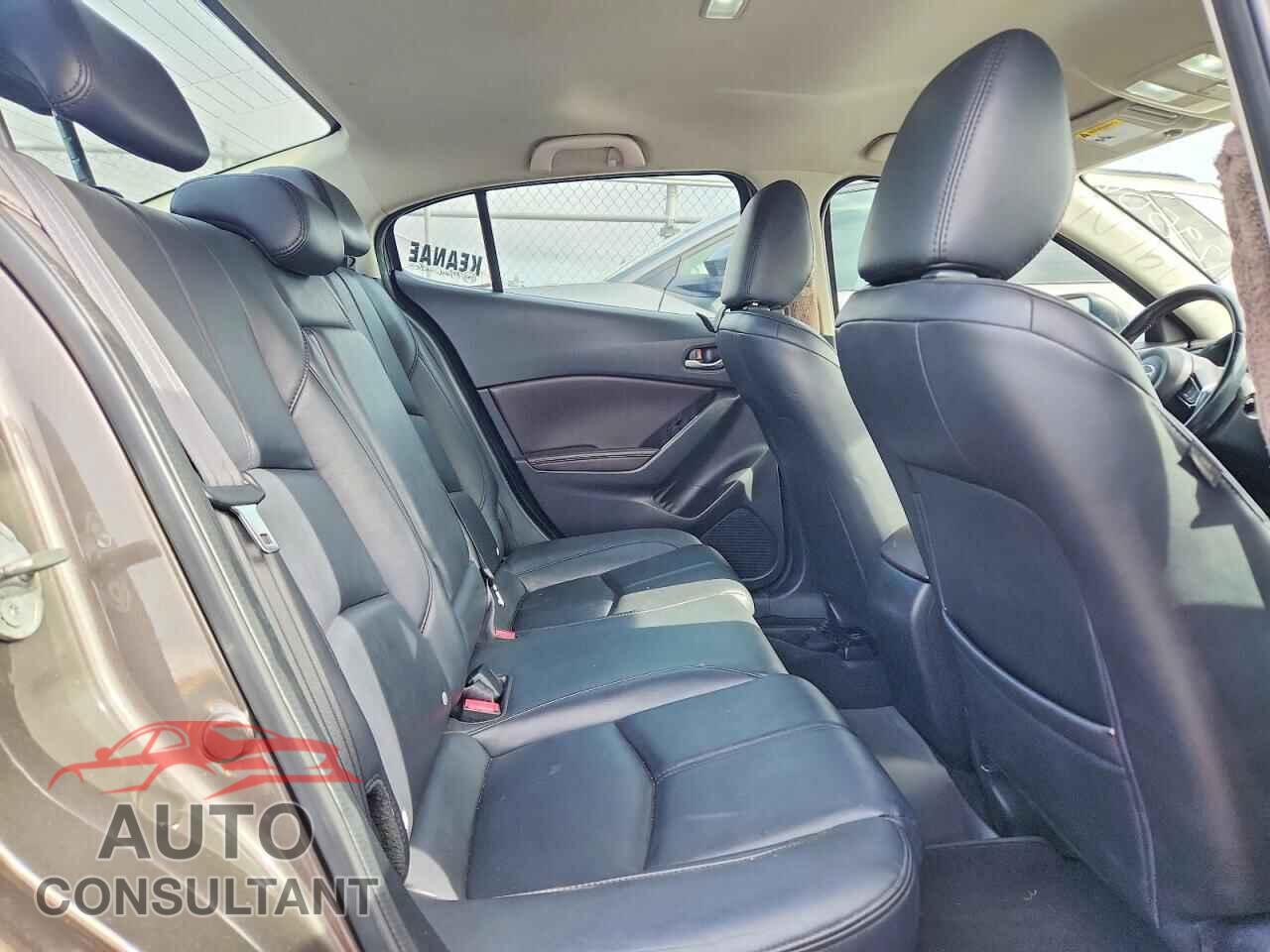 MAZDA 3 2017 - 3MZBN1V78HM117420
