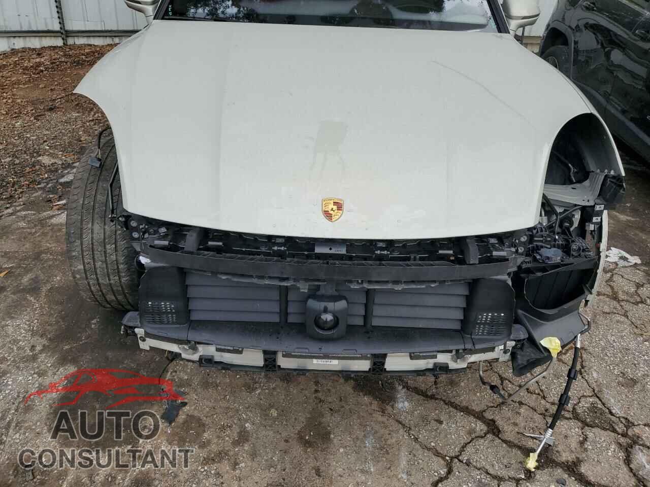 PORSCHE CAYENNE 2021 - WP1AA2AY2MDA07059