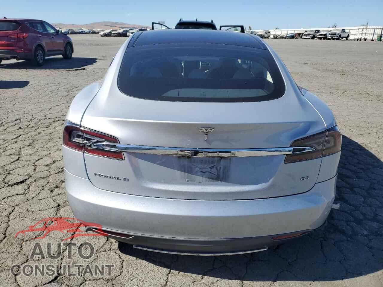 TESLA MODEL S 2013 - 5YJSA1CN3DFP13484