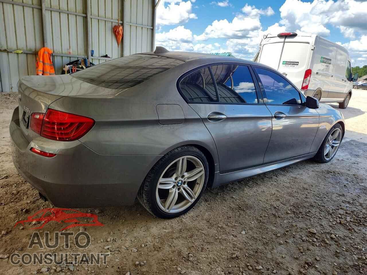 BMW 5 SERIES 2014 - WBA5B1C50ED479949