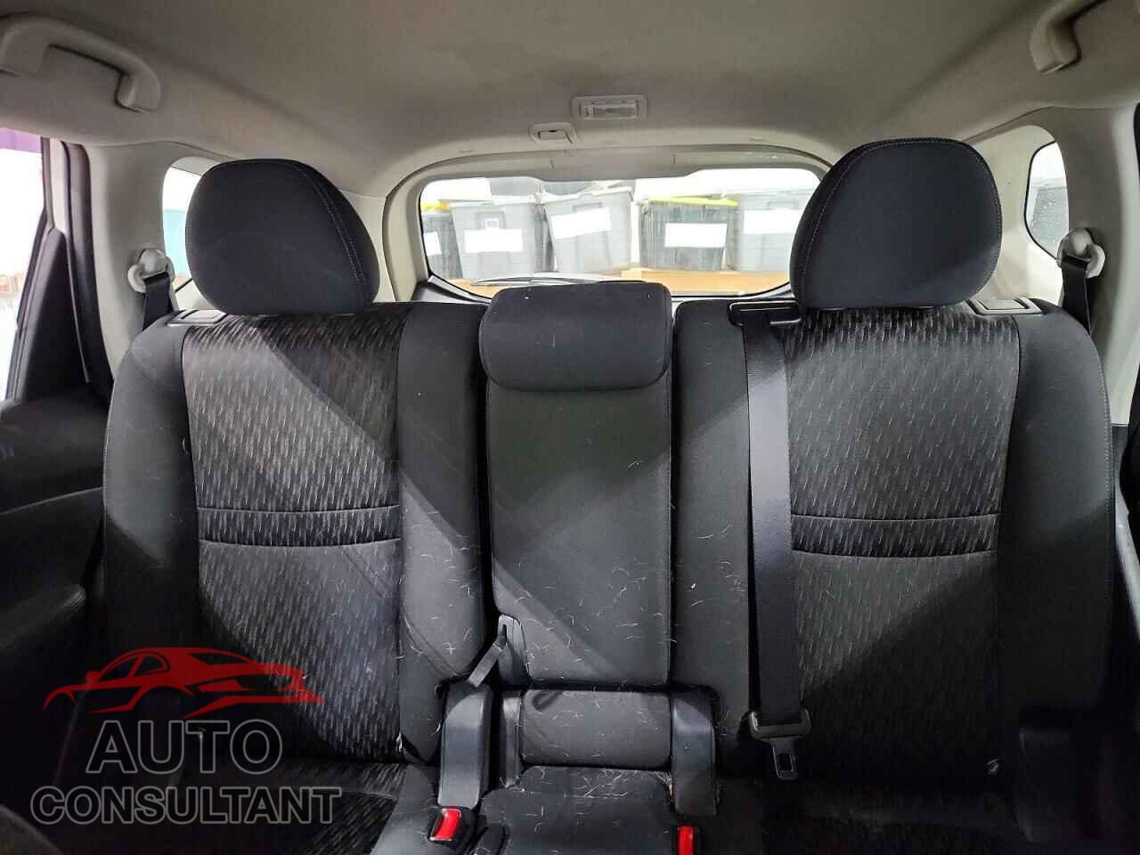 NISSAN ROGUE 2018 - KNMAT2MV8JP586534