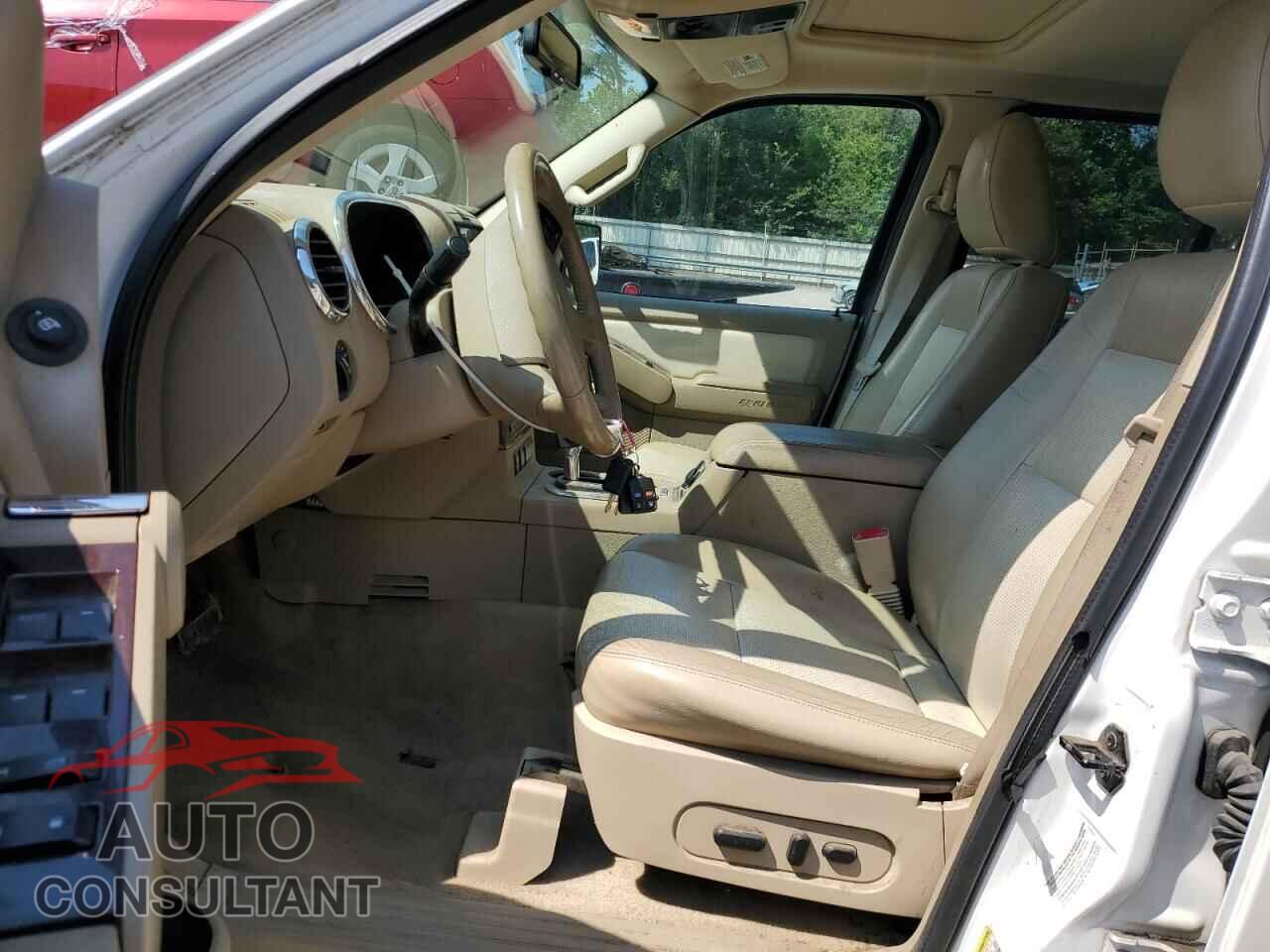 FORD EXPLORER 2010 - 1FMEU7FE8AUA30780