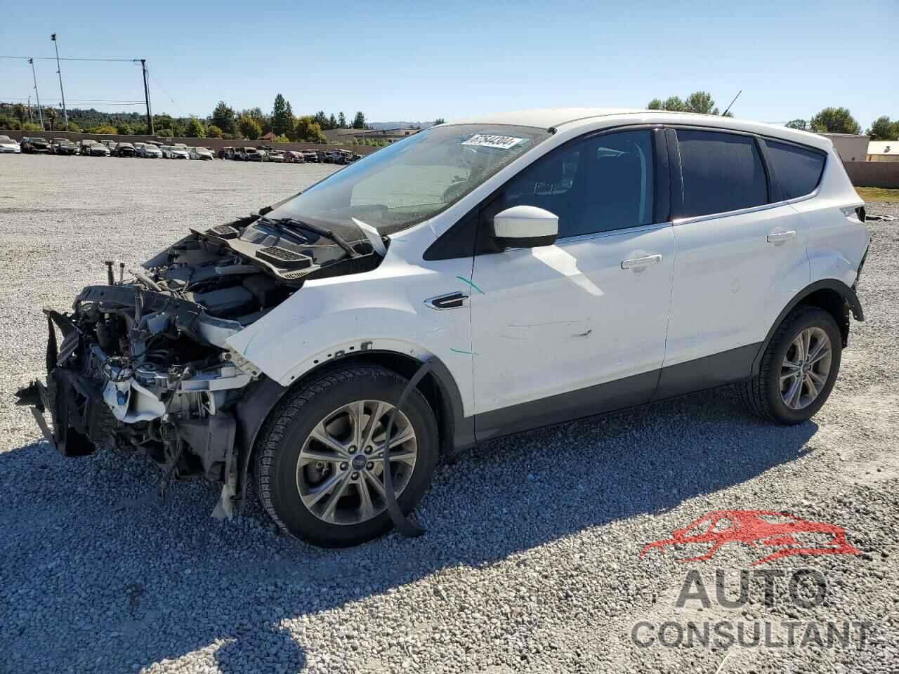 FORD ESCAPE 2017 - 1FMCU9GD2HUD67447