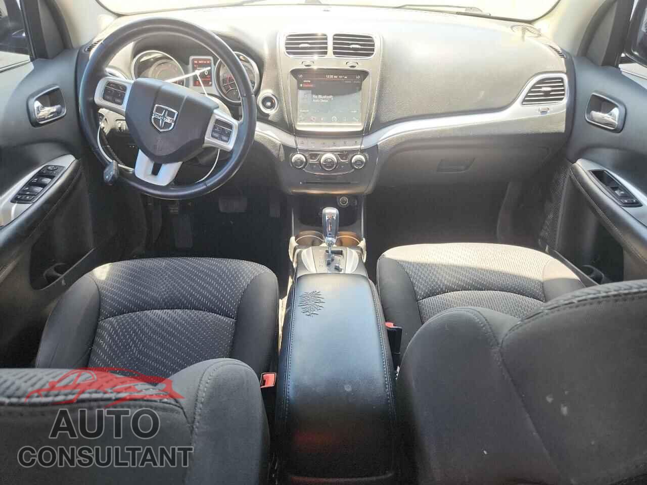 DODGE JOURNEY 2017 - 3C4PDCBG2HT684532