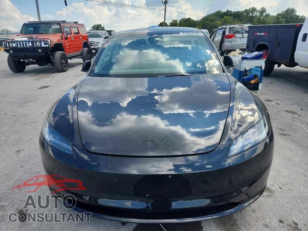 TESLA MODEL 3 2026 - 5YJ3E1EA0TF145213