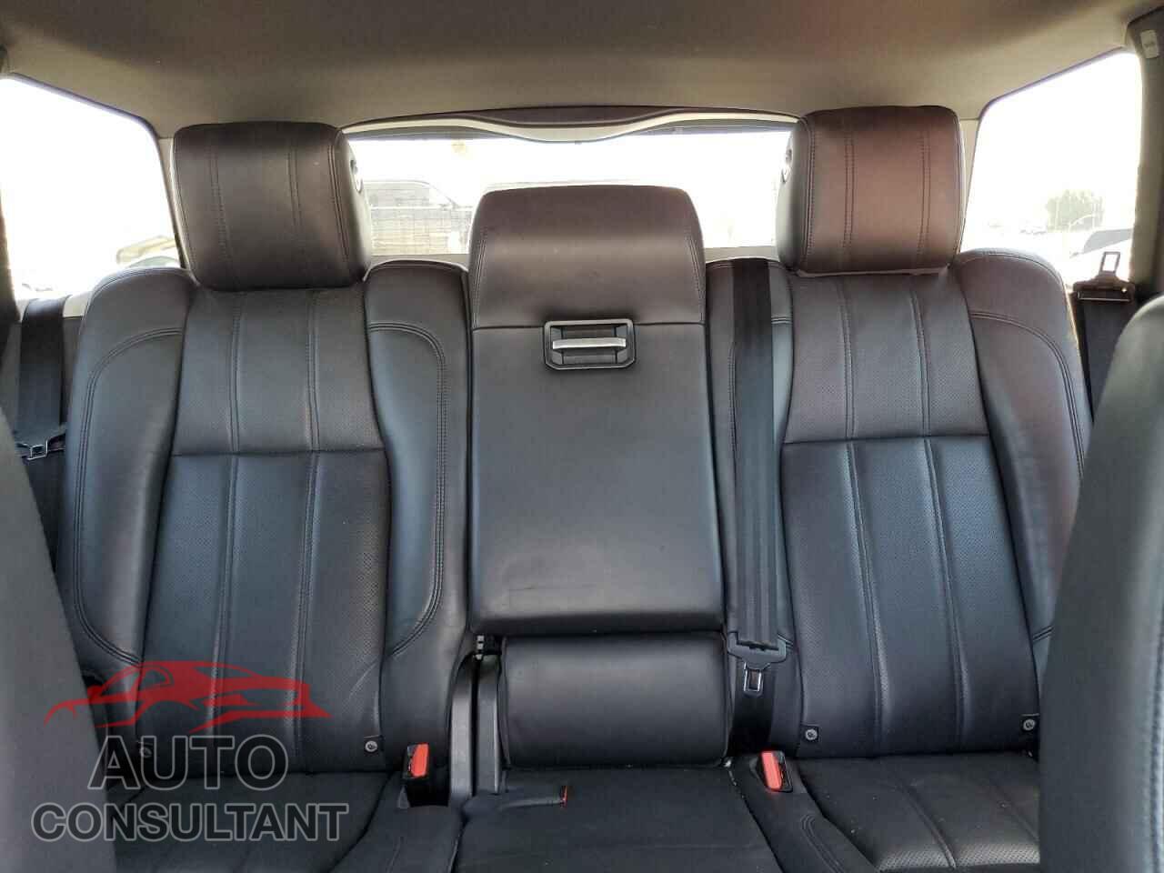 LAND ROVER RANGEROVER 2017 - SALGS2FK1HA320598