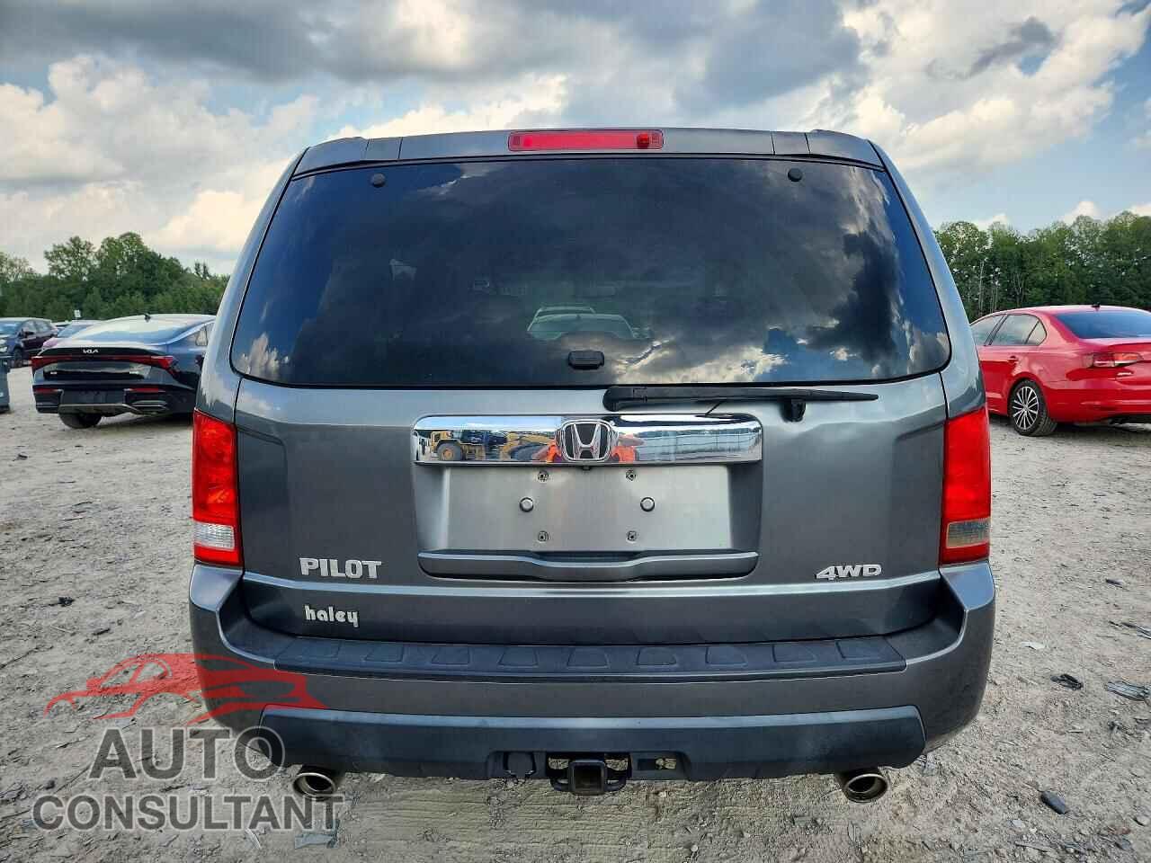 HONDA PILOT 2011 - 5FNYF4H75BB001577
