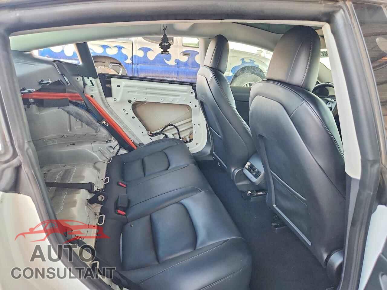 TESLA MODEL 3 2023 - 5YJ3E1EAXPF399758