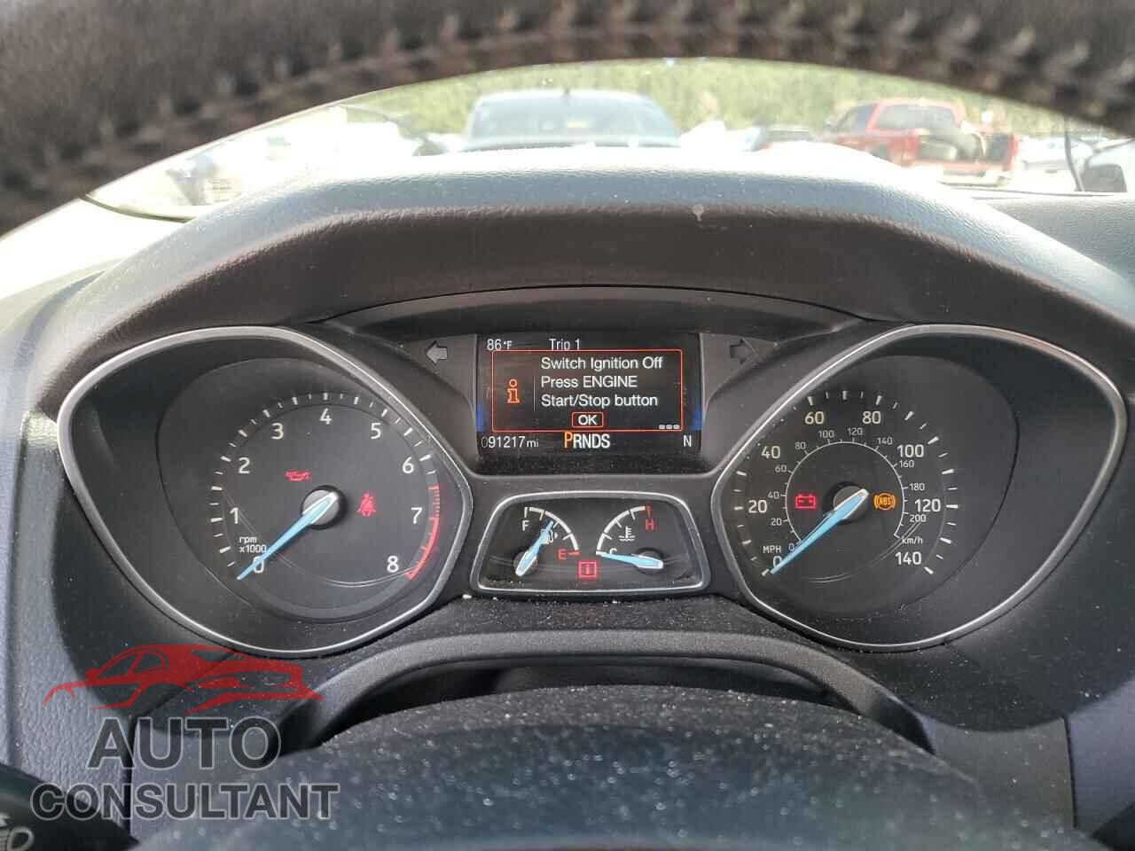 FORD FOCUS 2016 - 1FADP3J25GL236365
