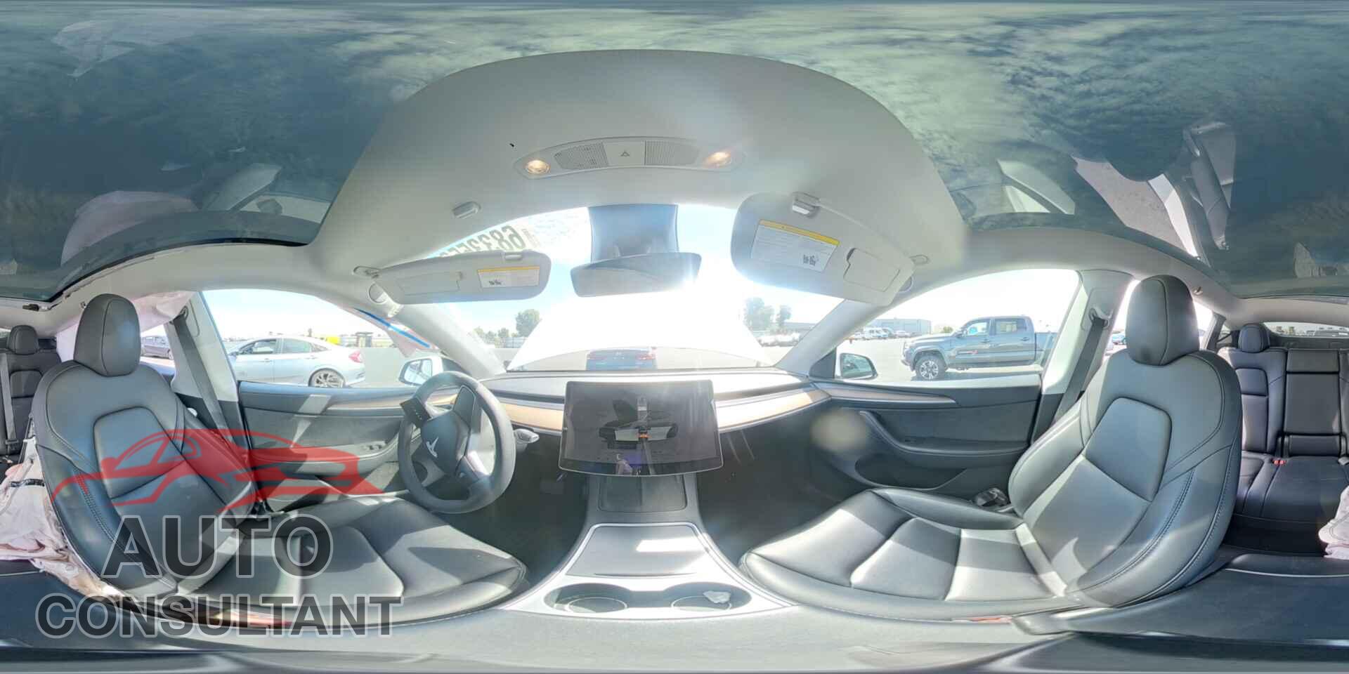 TESLA MODEL Y 2024 - 7SAYGDEE4RF123280