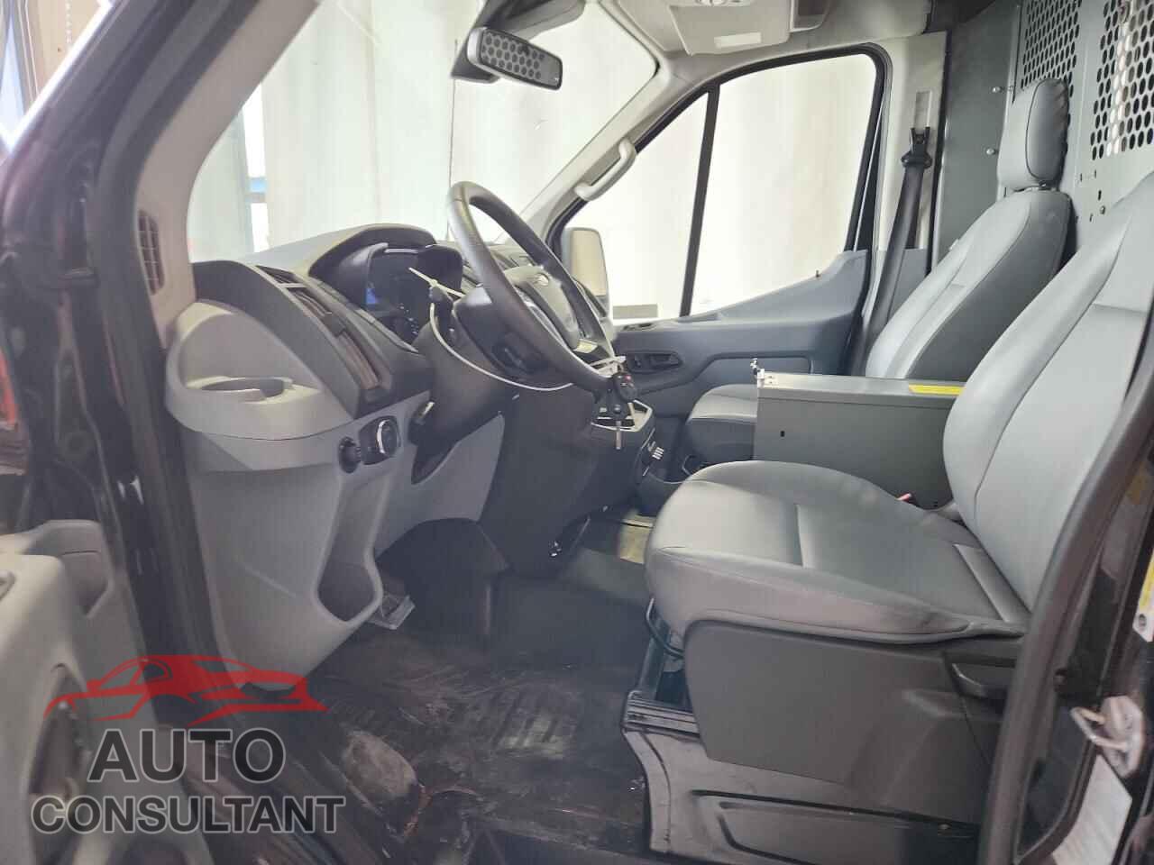 FORD TRANSIT 2017 - 1FTYR2CM3HKB51238