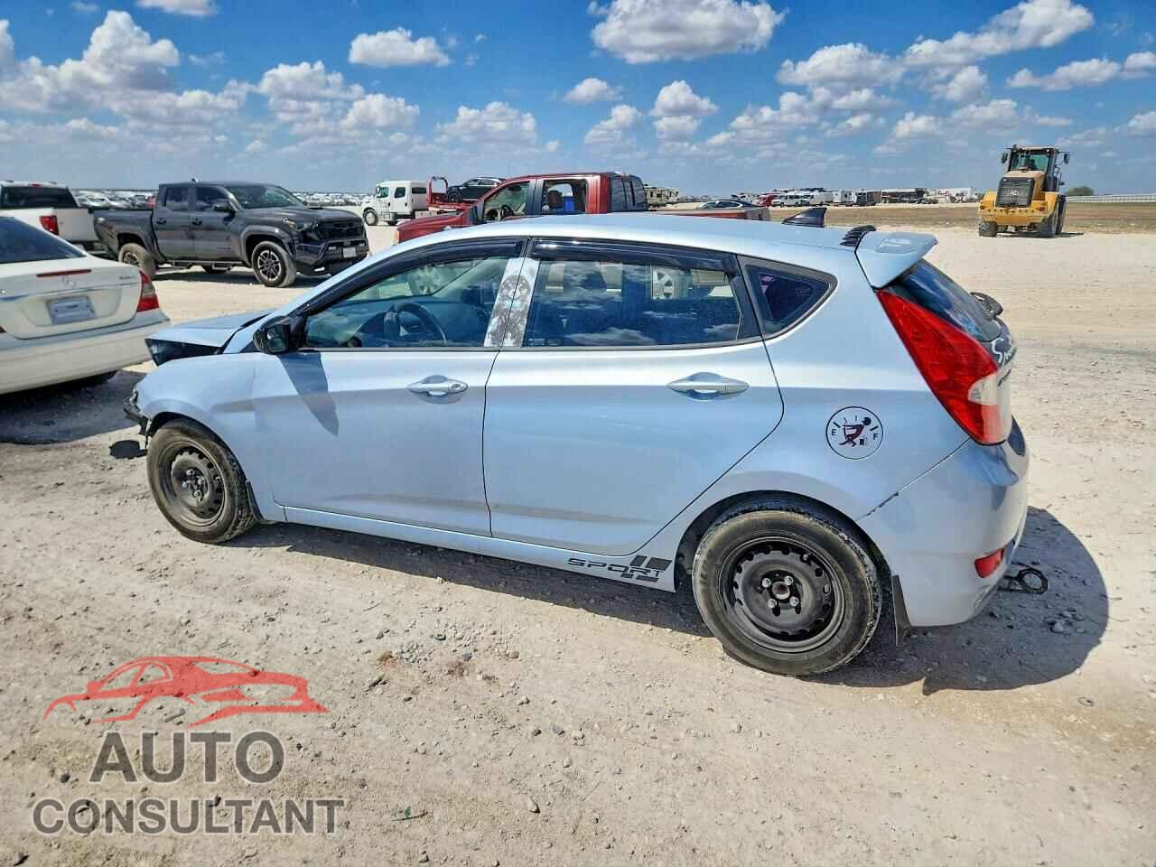 HYUNDAI ACCENT 2012 - KMHCU5AEXCU032875