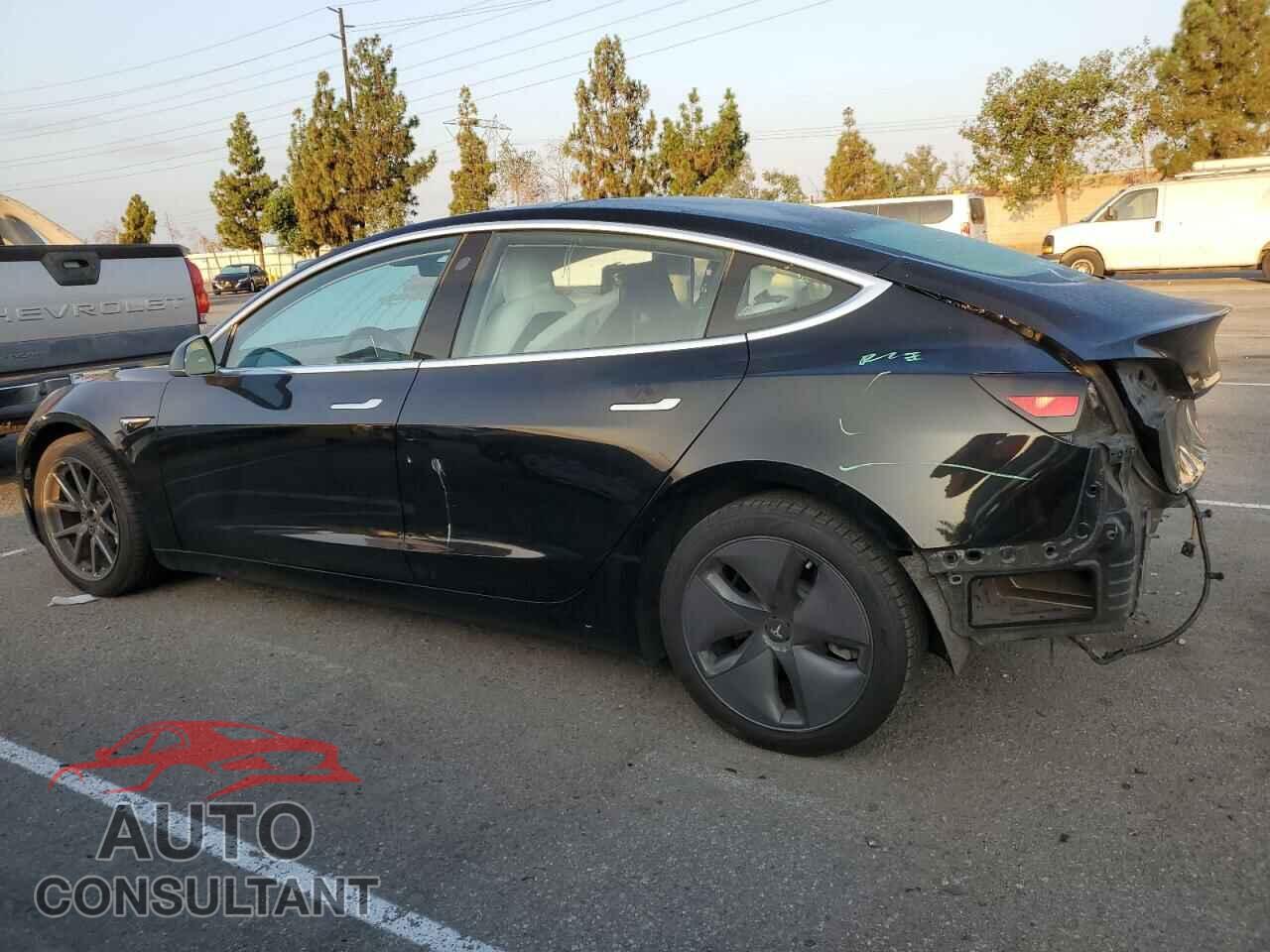 TESLA MODEL 3 2019 - 5YJ3E1EB5KF407265