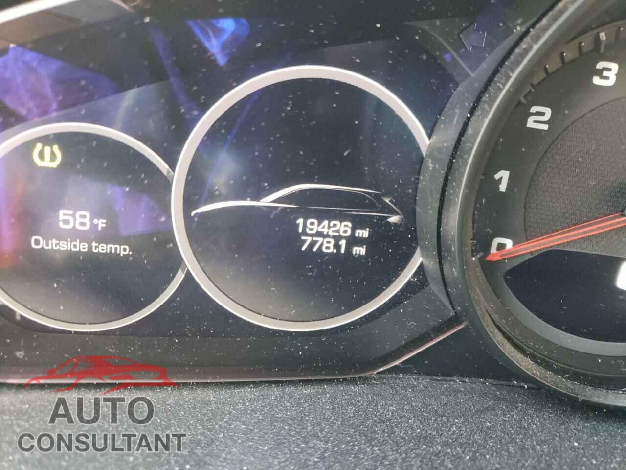PORSCHE CAYENNE 2019 - WP1AA2AY4KDA18450