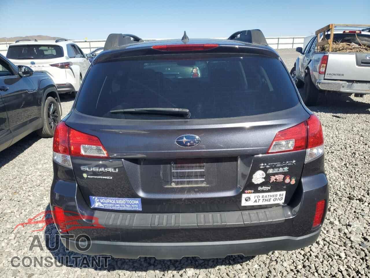 SUBARU OUTBACK 2013 - 4S4BRBPC1D3244301