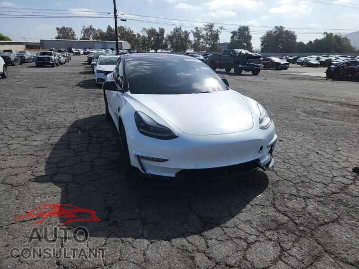 TESLA MODEL 3 2022 - 5YJ3E1EA2NF155177