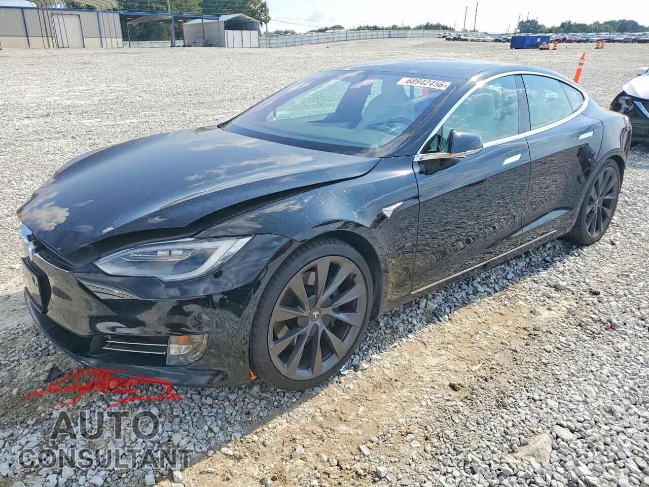 TESLA MODEL S 2021 - 5YJSA1E2XMF426047