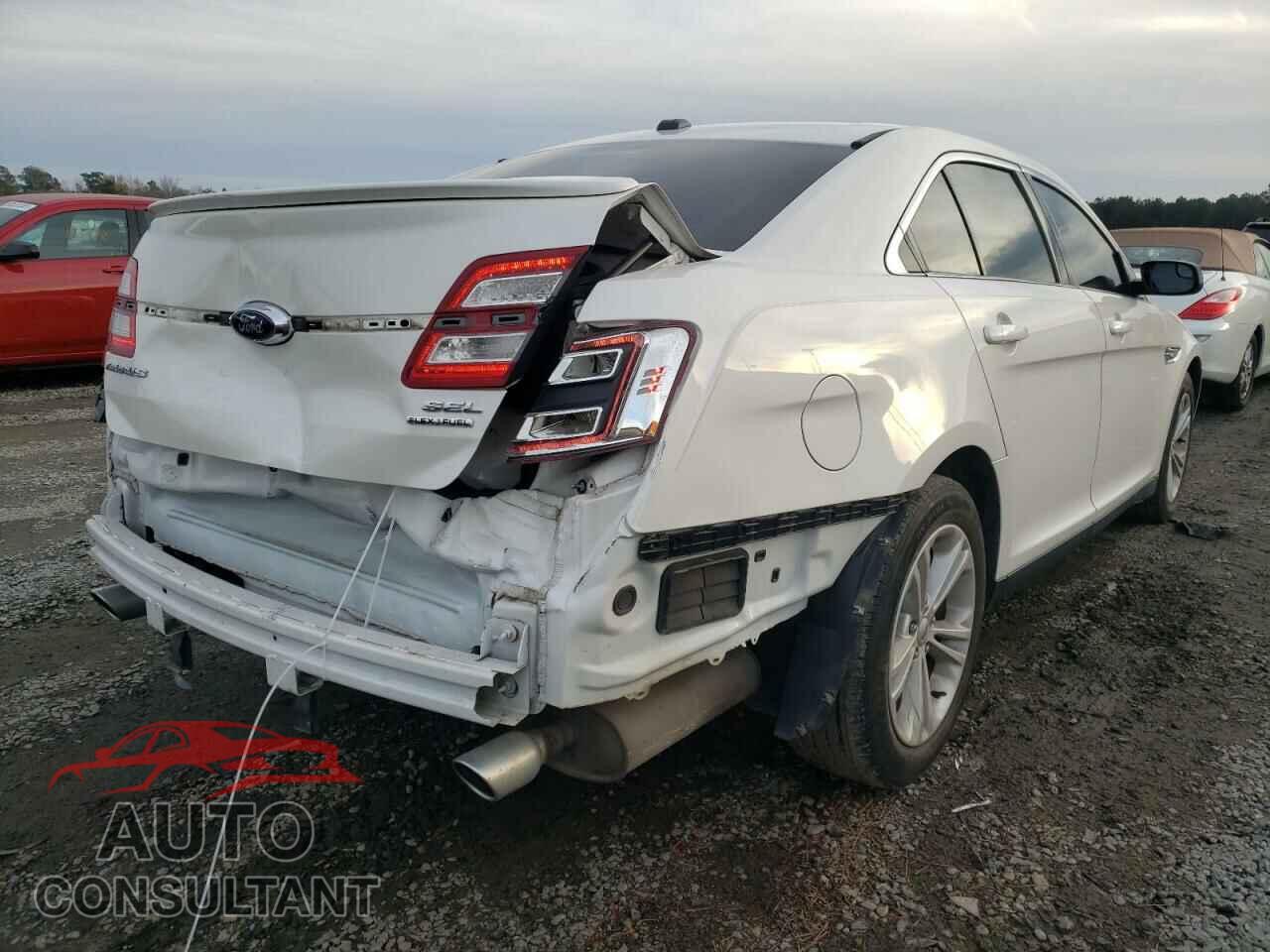 FORD TAURUS 2016 - 1FAHP2E88GG102033