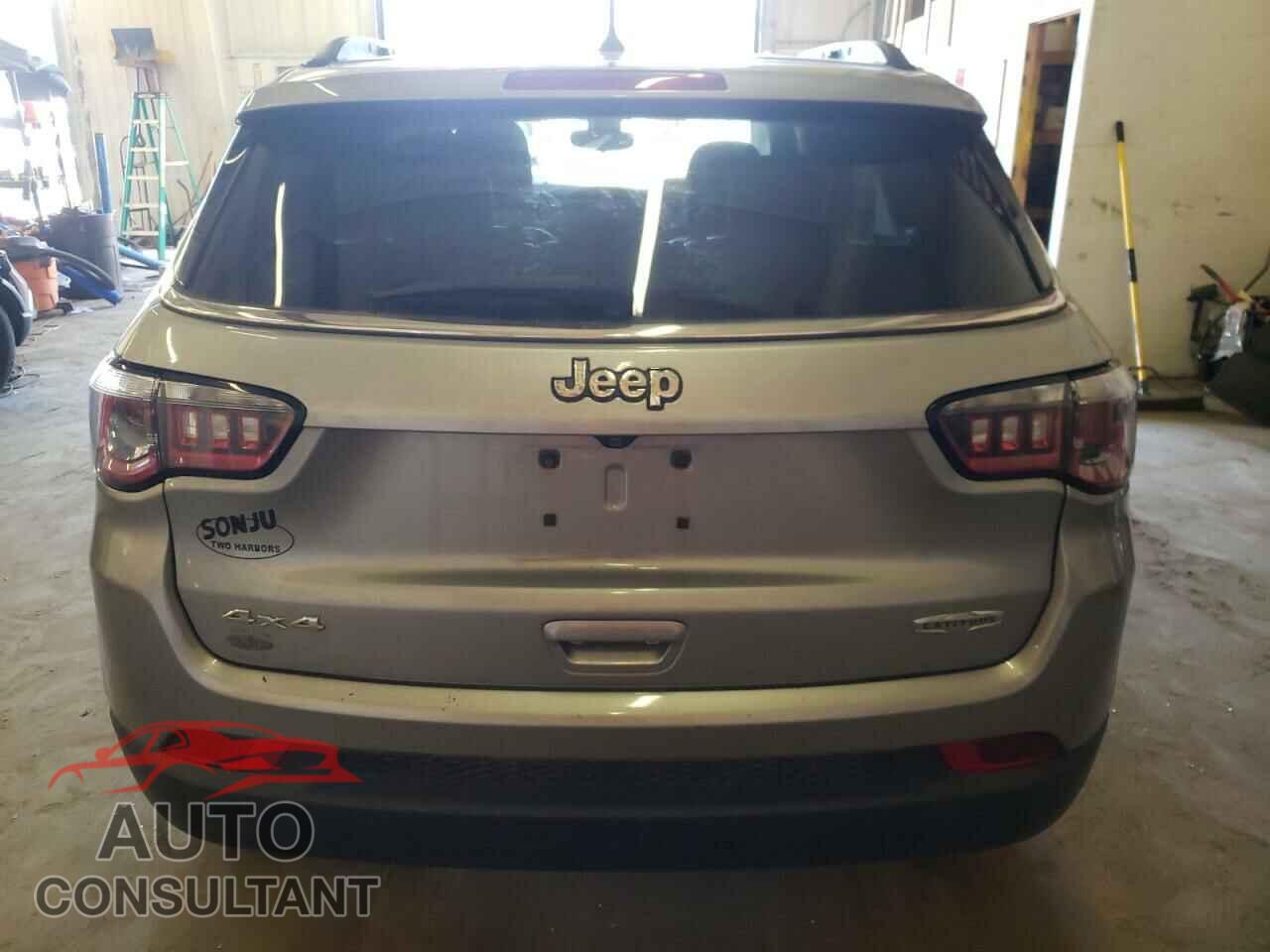 JEEP COMPASS 2017 - 3C4NJDBB0HT680036