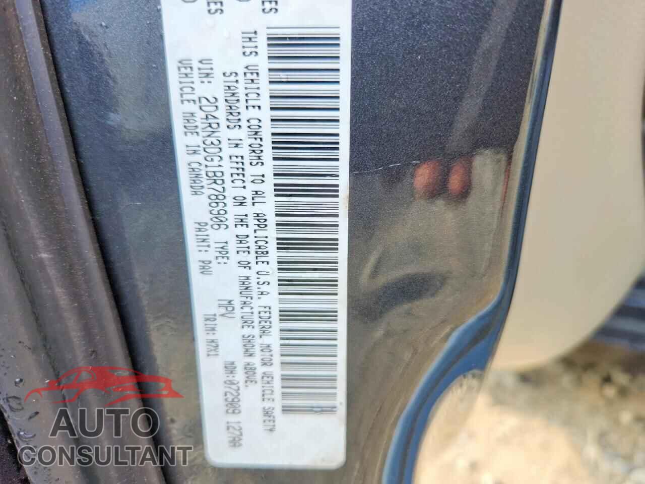 DODGE CARAVAN 2011 - 2D4RN3DG1BR786906