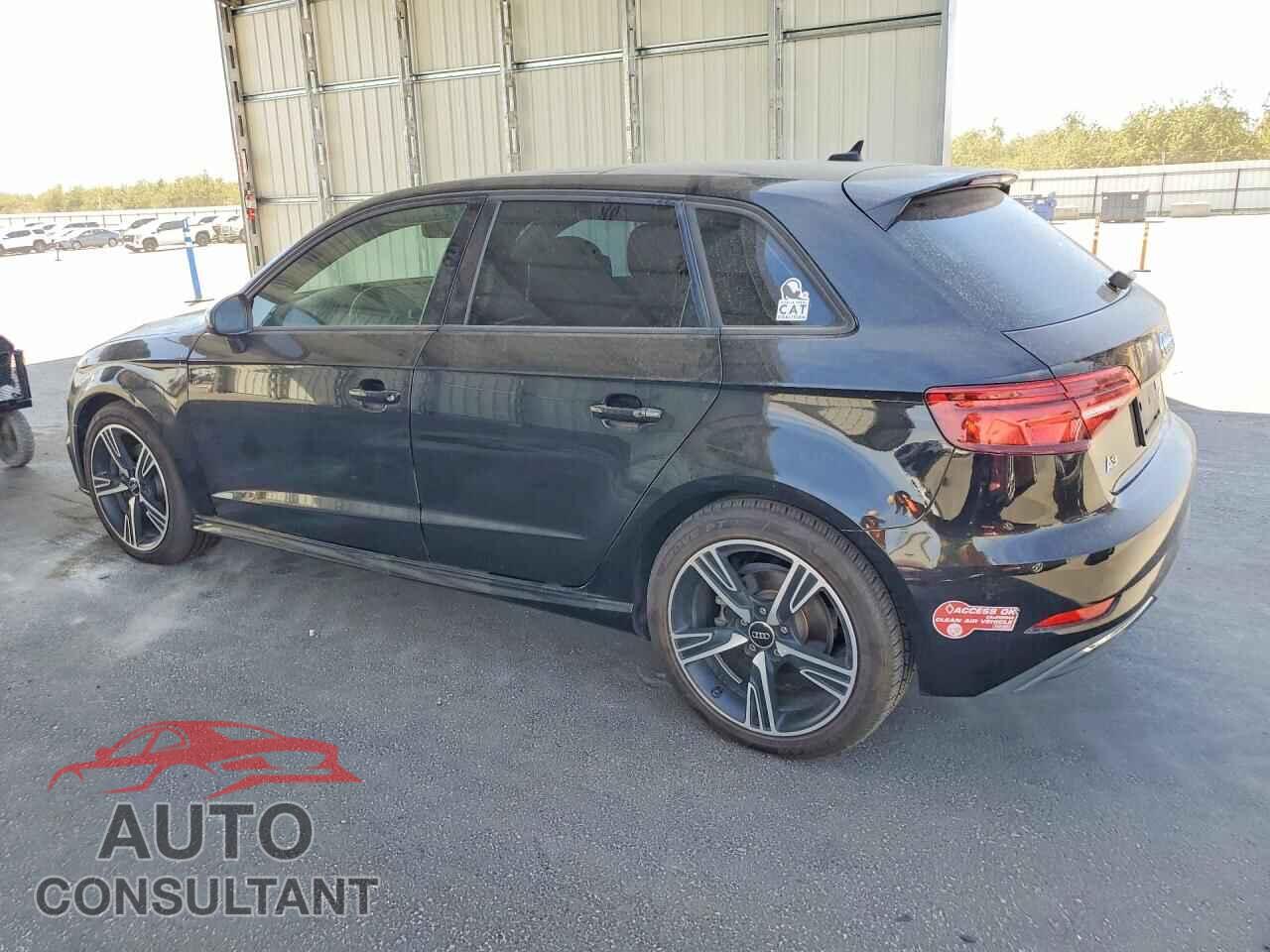 AUDI A3 2017 - WAUUPBFF4HA067532