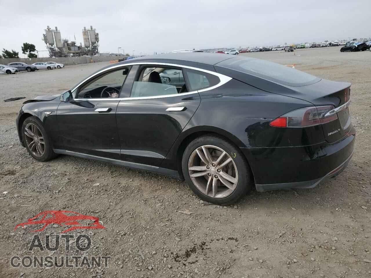 TESLA MODEL S 2013 - 5YJSA1DN7DFP07718
