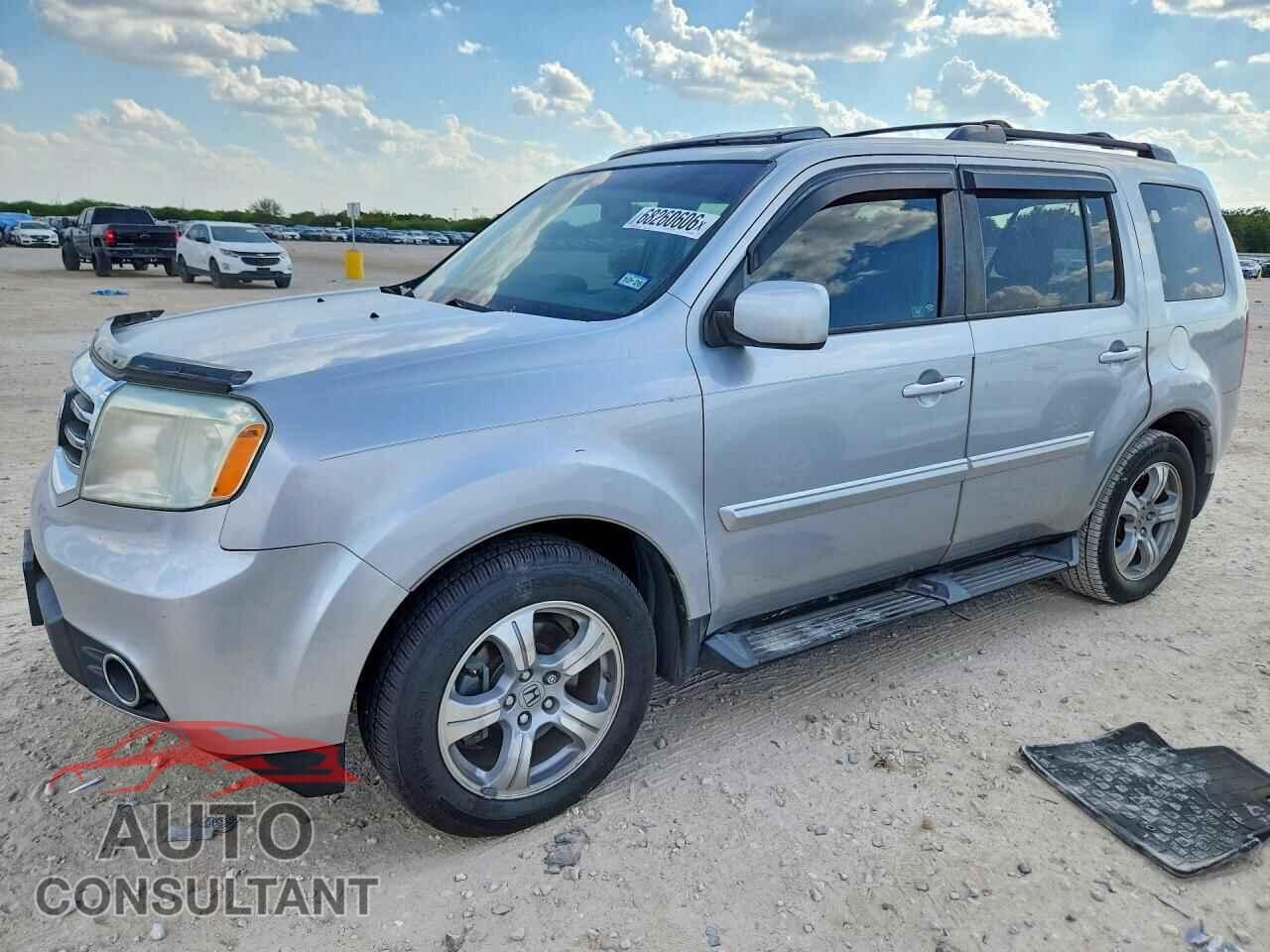HONDA PILOT 2012 - 5FNYF3H58CB034129