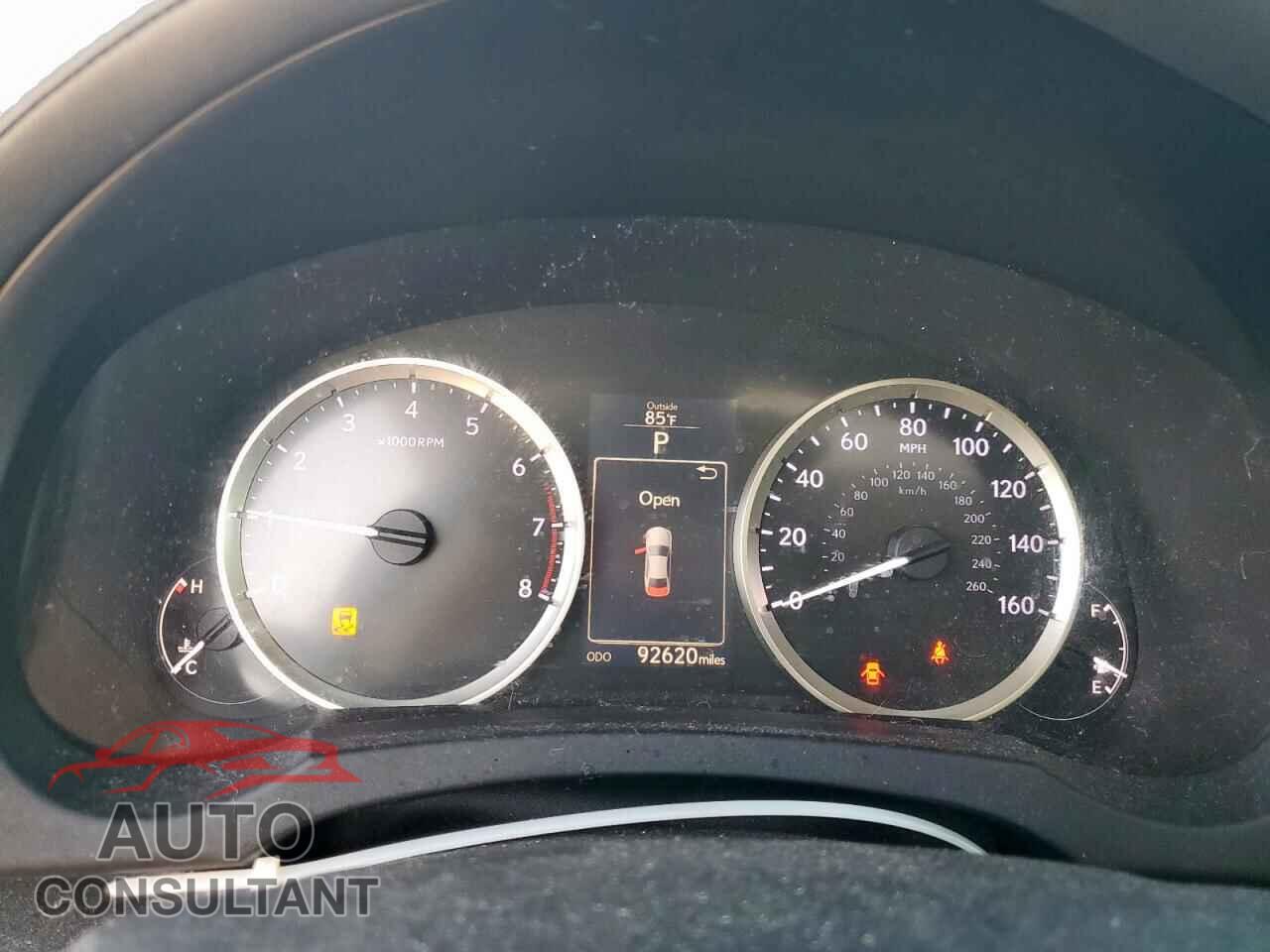 LEXUS IS 2014 - JTHBE1D25E5014352