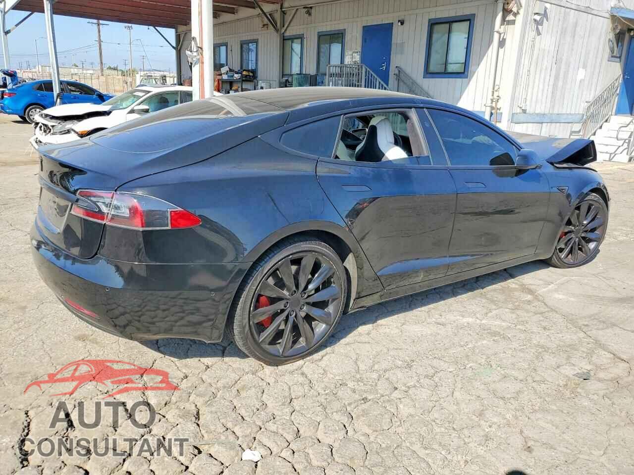 TESLA MODEL S 2018 - 5YJSA1E26JF295663