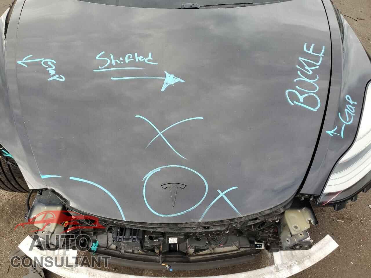 TESLA MODEL 3 2018 - 5YJ3E1EB6JF071611